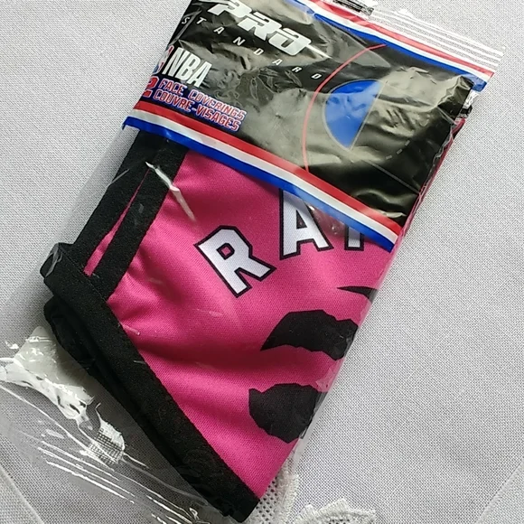 Toronto Raptors NBA Face Coverings - Picture 3 of 4